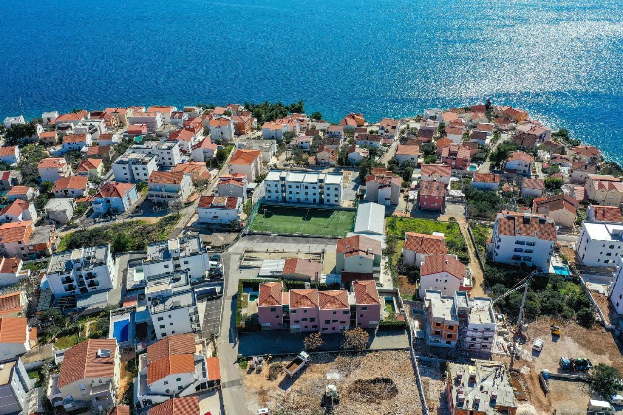 Luxury Apartment Pia With Swimming Pool And Grill Trogir Exteriör bild